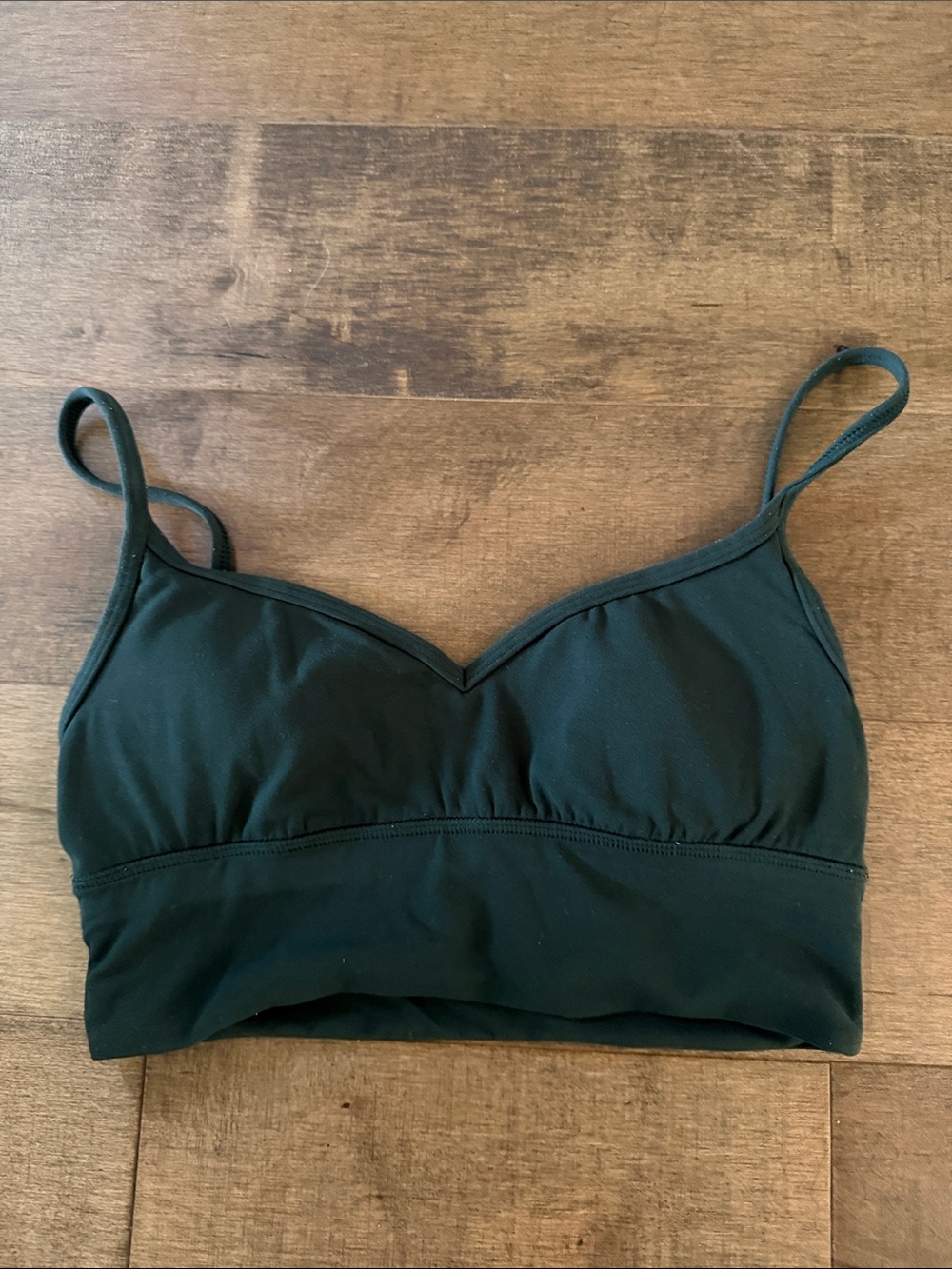 lululemon athletica Black Seamless V-Neck Light Support Bralette 💋